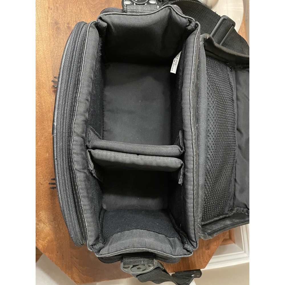 Quantaray Camera Bag - Picture 4 of 4